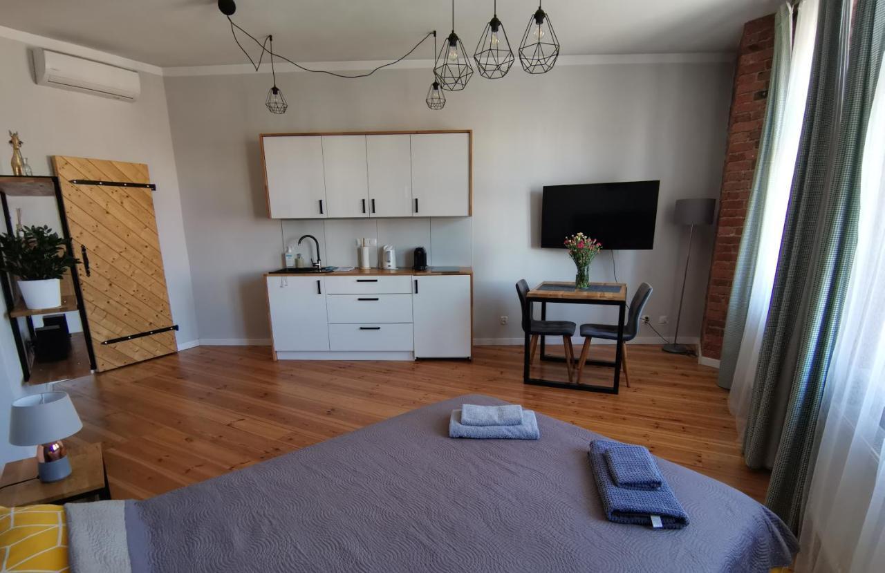 Apartamenty W Scislym Centrum Kupiecka-Drzewna Зелена Гура Екстер'єр фото