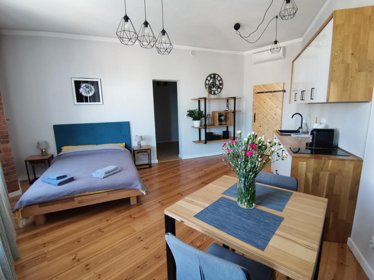Apartamenty W Scislym Centrum Kupiecka-Drzewna Зелена Гура Екстер'єр фото